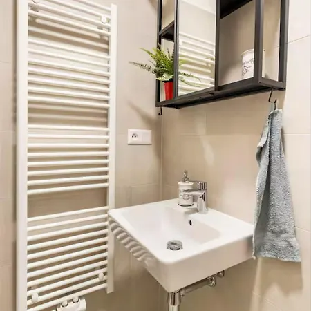 New Studio With Great Location